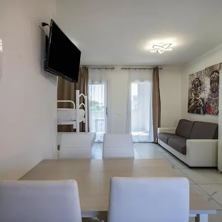 아파트 Planet 303 *