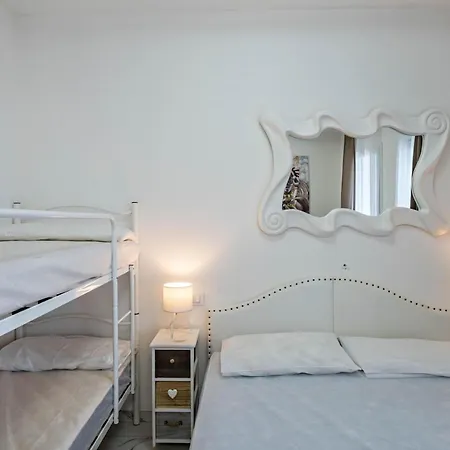 아파트 Planet 303